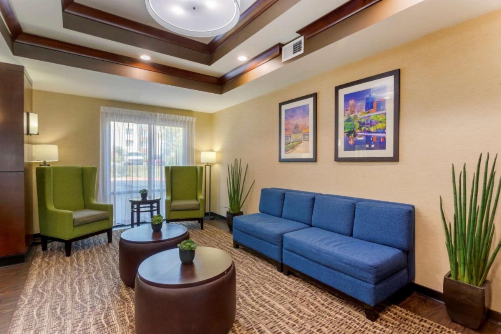 Comfort Suites Little Rock Image 32