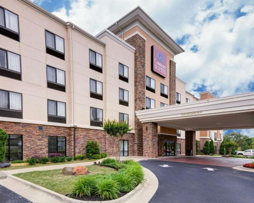 Comfort Suites Little Rock image 45